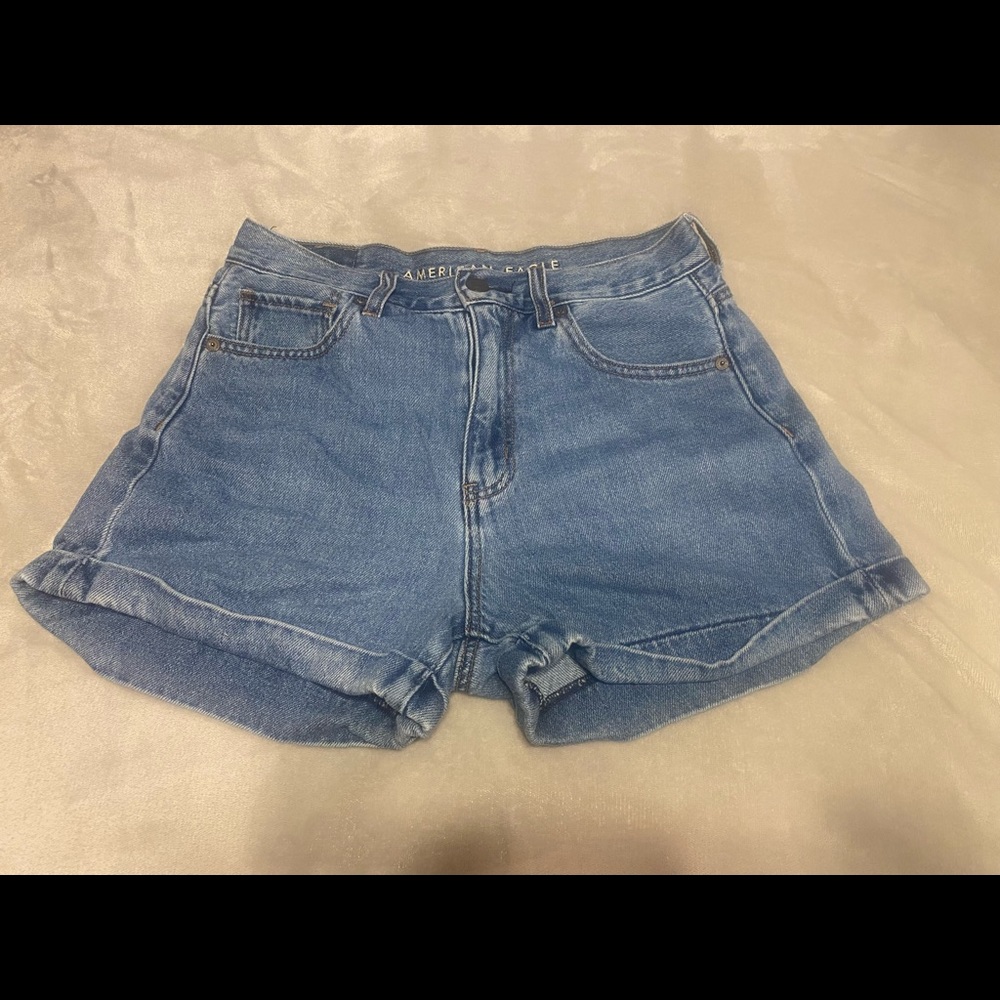 American eagle mom shorts